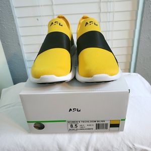 APL Black & Yellow Techloom Bliss Sneakers